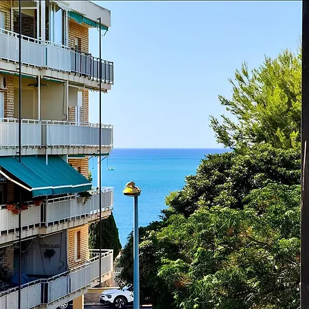 Apartamento Large Near The Sea